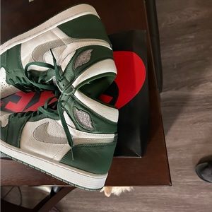 Retro 1 mid royal green